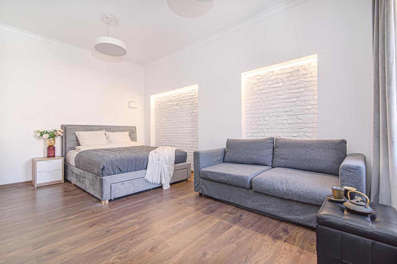 Welcoming Studio In Historic Vilnius With Free Parking By Urban Rent Apartment Luaran gambar