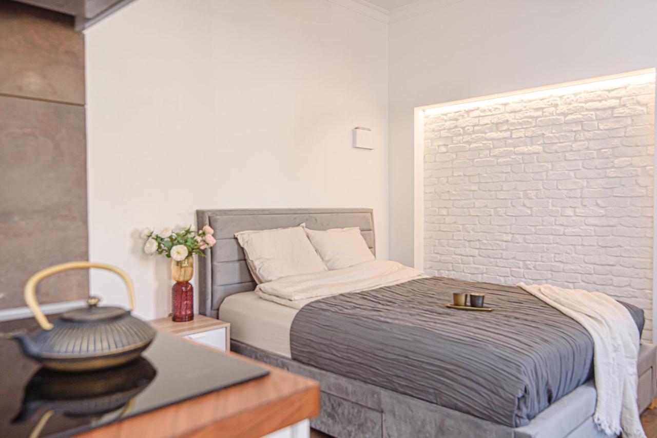 Welcoming Studio In Historic Vilnius With Free Parking By Urban Rent Apartment Luaran gambar