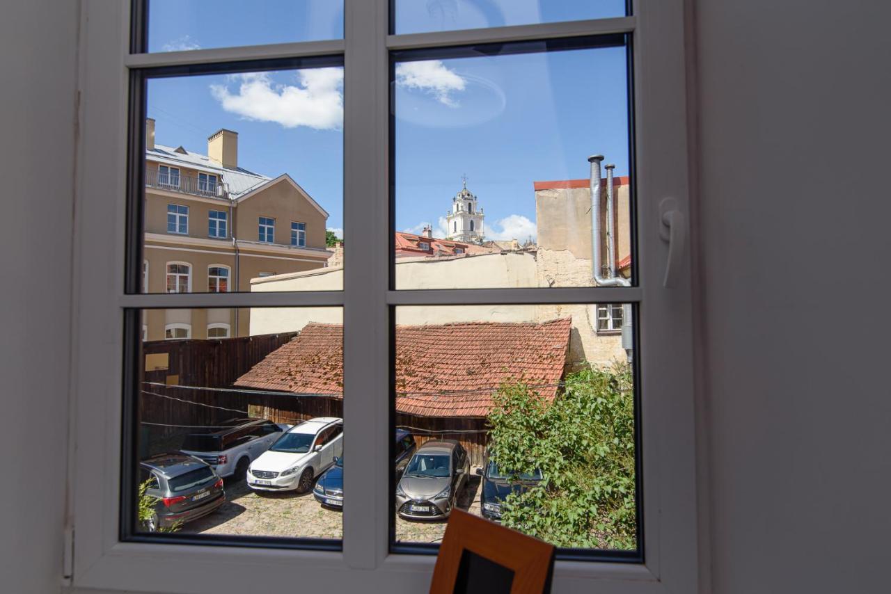 Welcoming Studio In Historic Vilnius With Free Parking By Urban Rent Apartment Luaran gambar